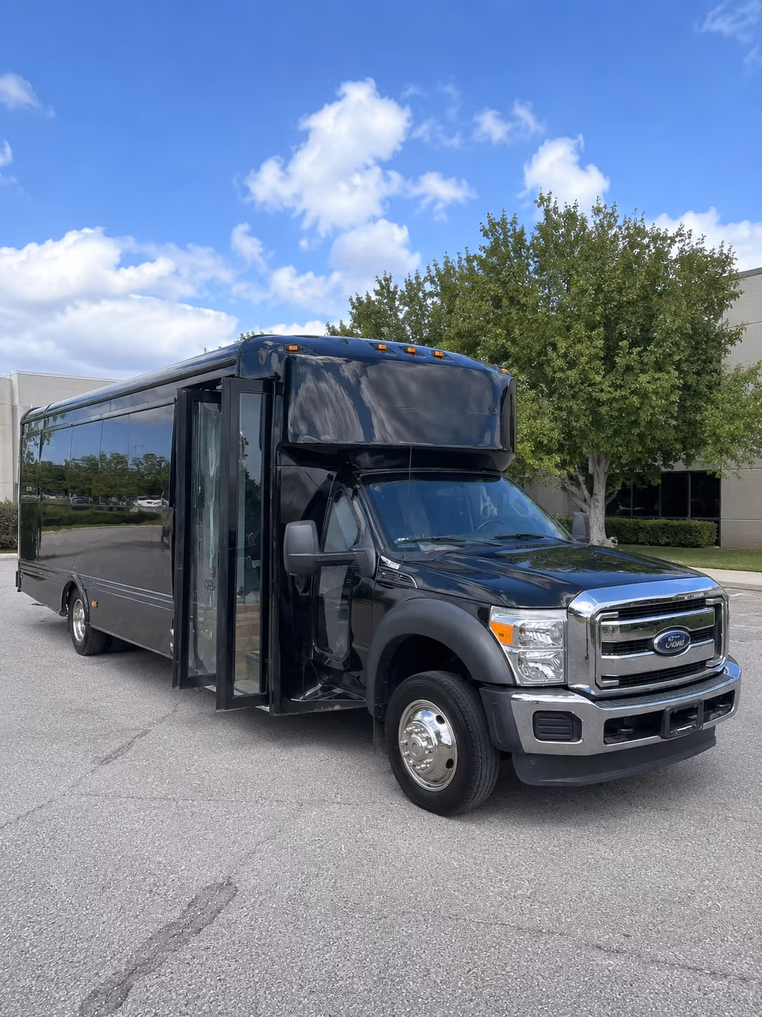 El Cajon Birthday, Sweet 16, & Quinceañera Party Bus Rentals