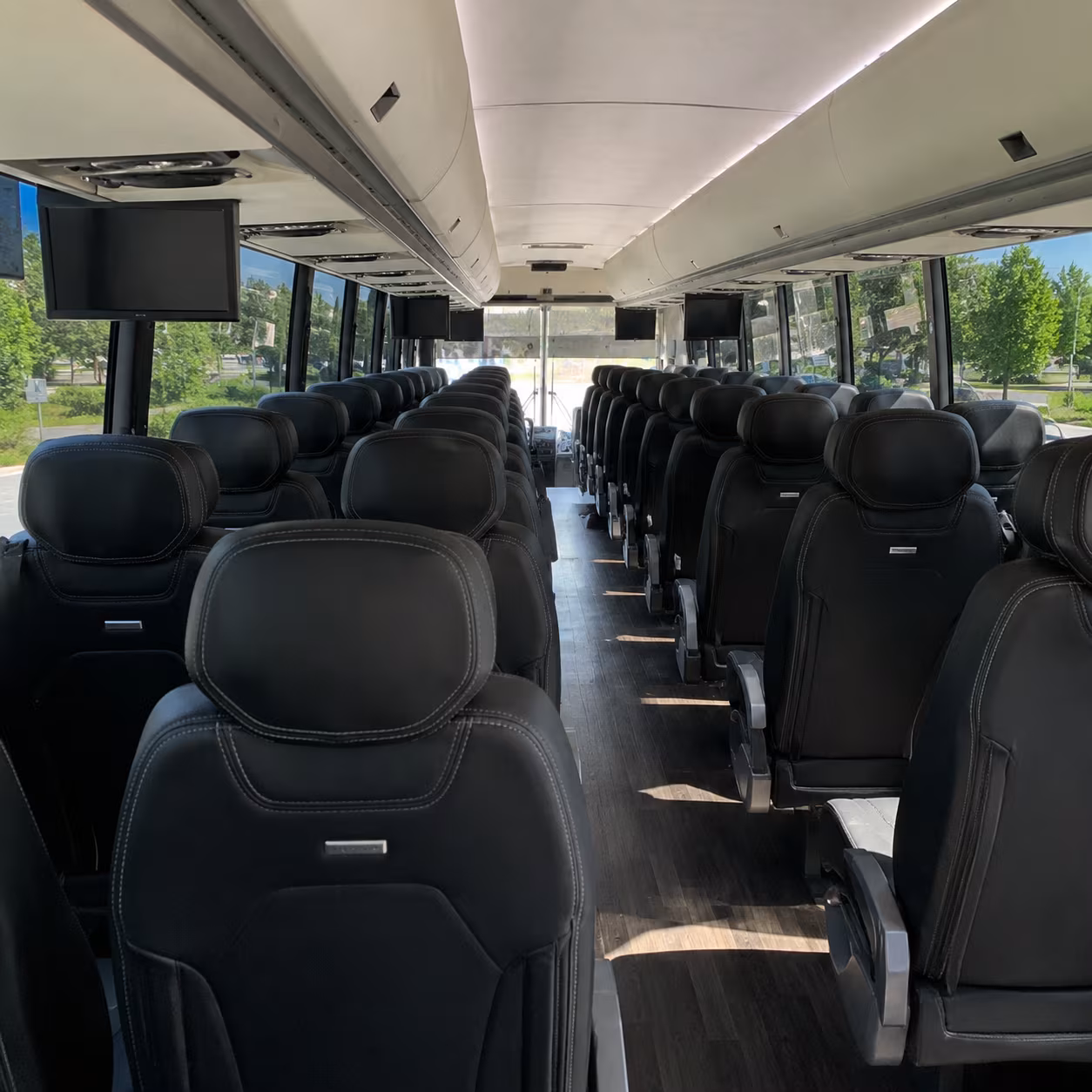 San Diego Airport Shuttle & Transportation party bus exterior