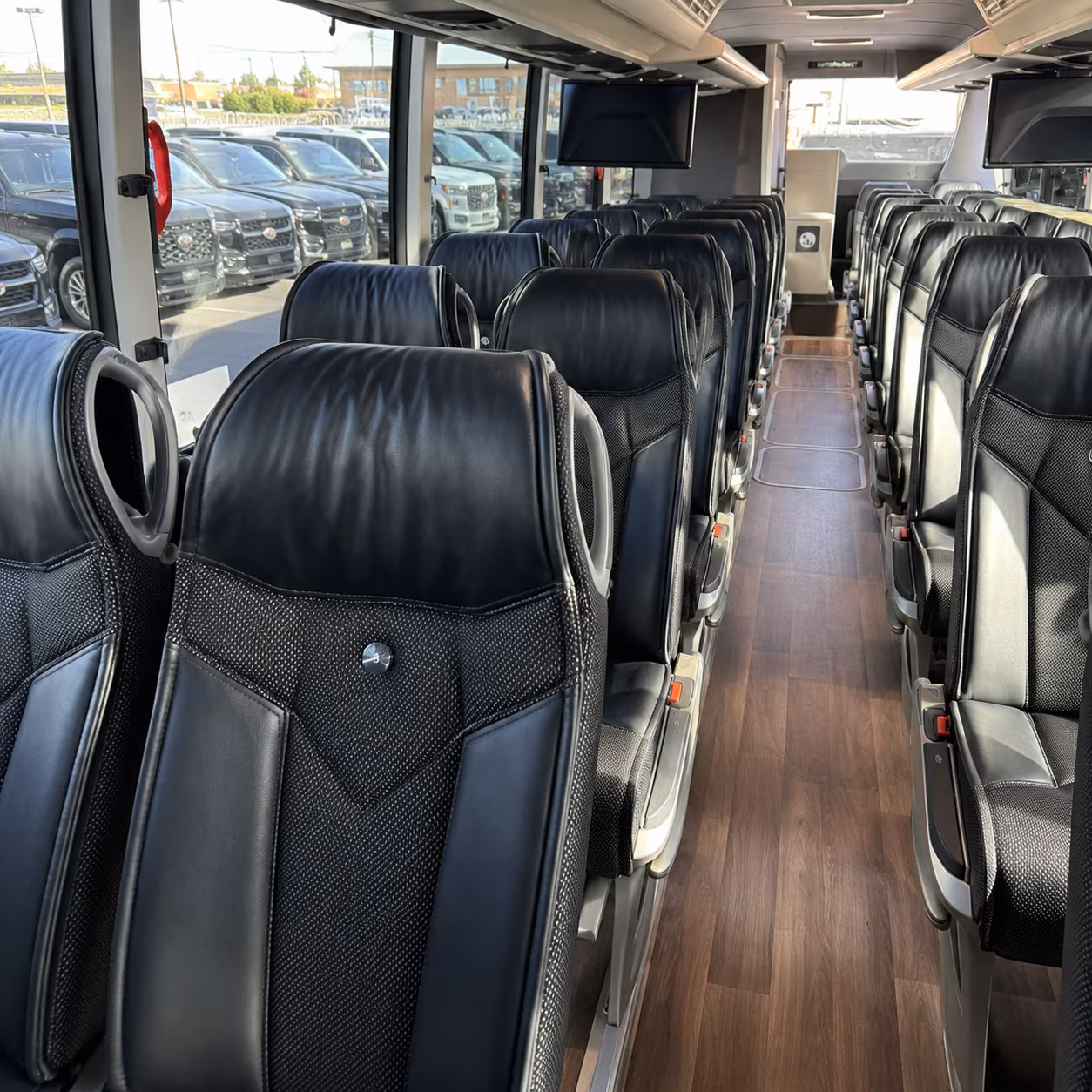San Diego Airport Shuttle & Transportation party bus exterior